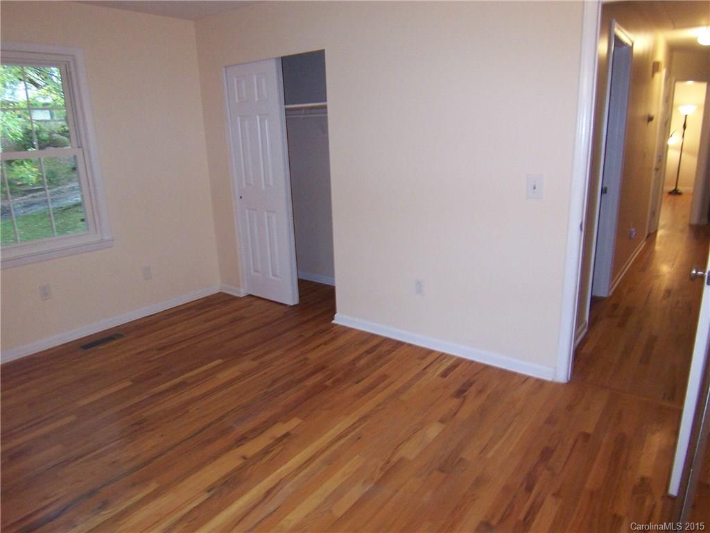 83 Pressley Road Asheville, NC 28805 - Photo 9 of 12 Gallery Image 9