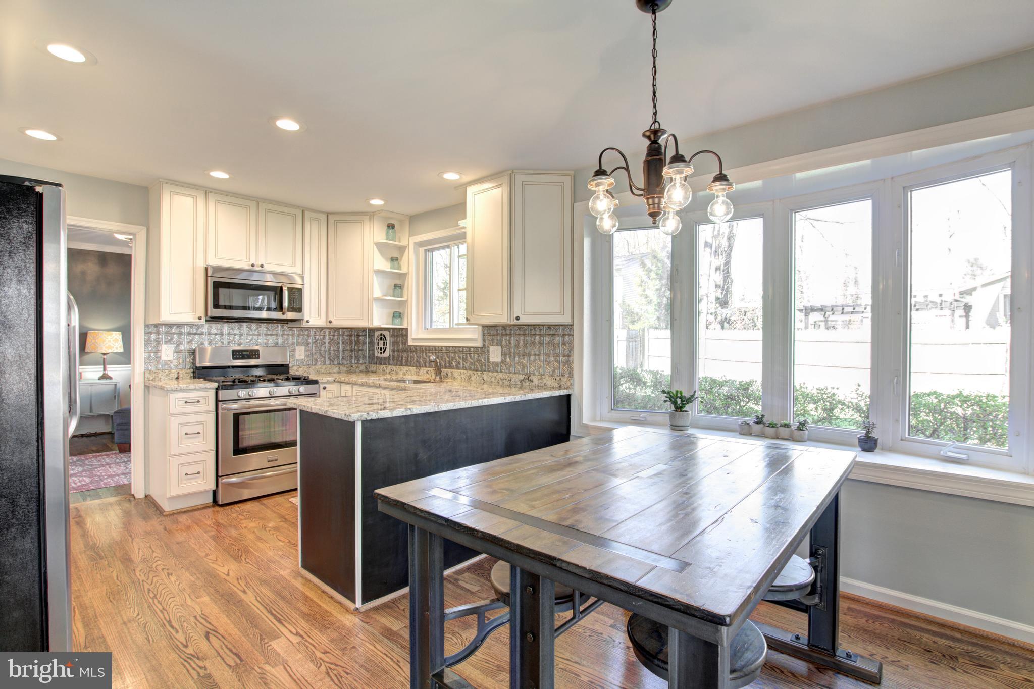 8900 Cromwell Drive Springfield, VA 22151 - Photo 2 of 40