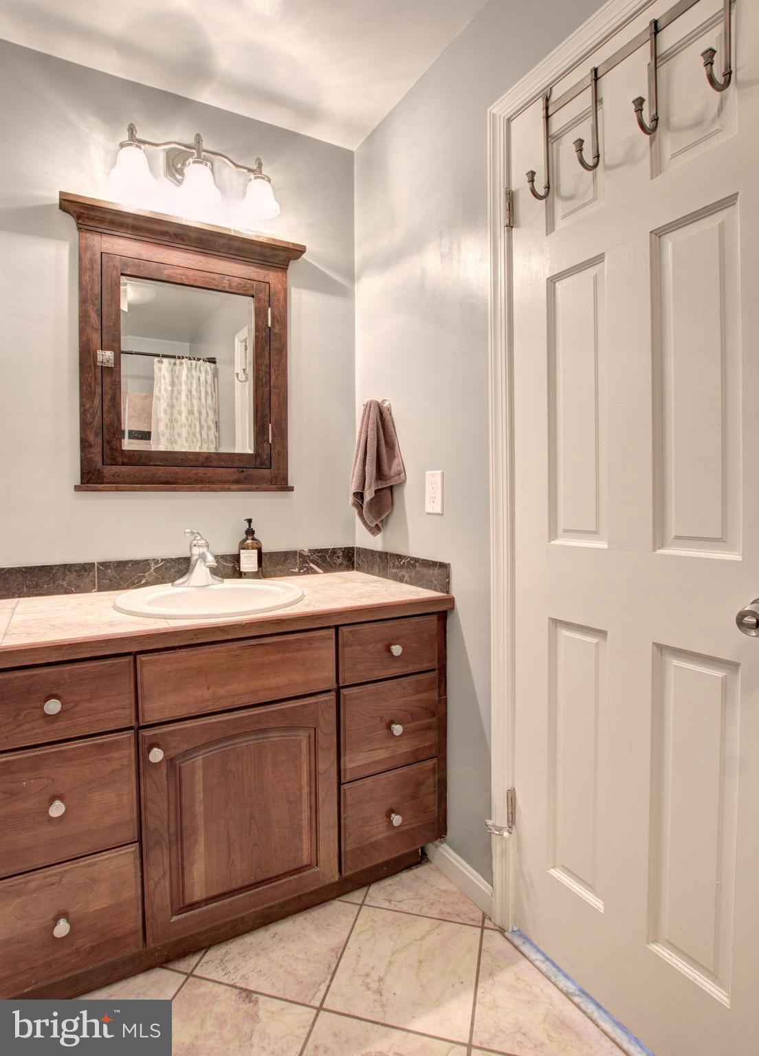 8900 Cromwell Drive Springfield, VA 22151 - Photo 26 of 40