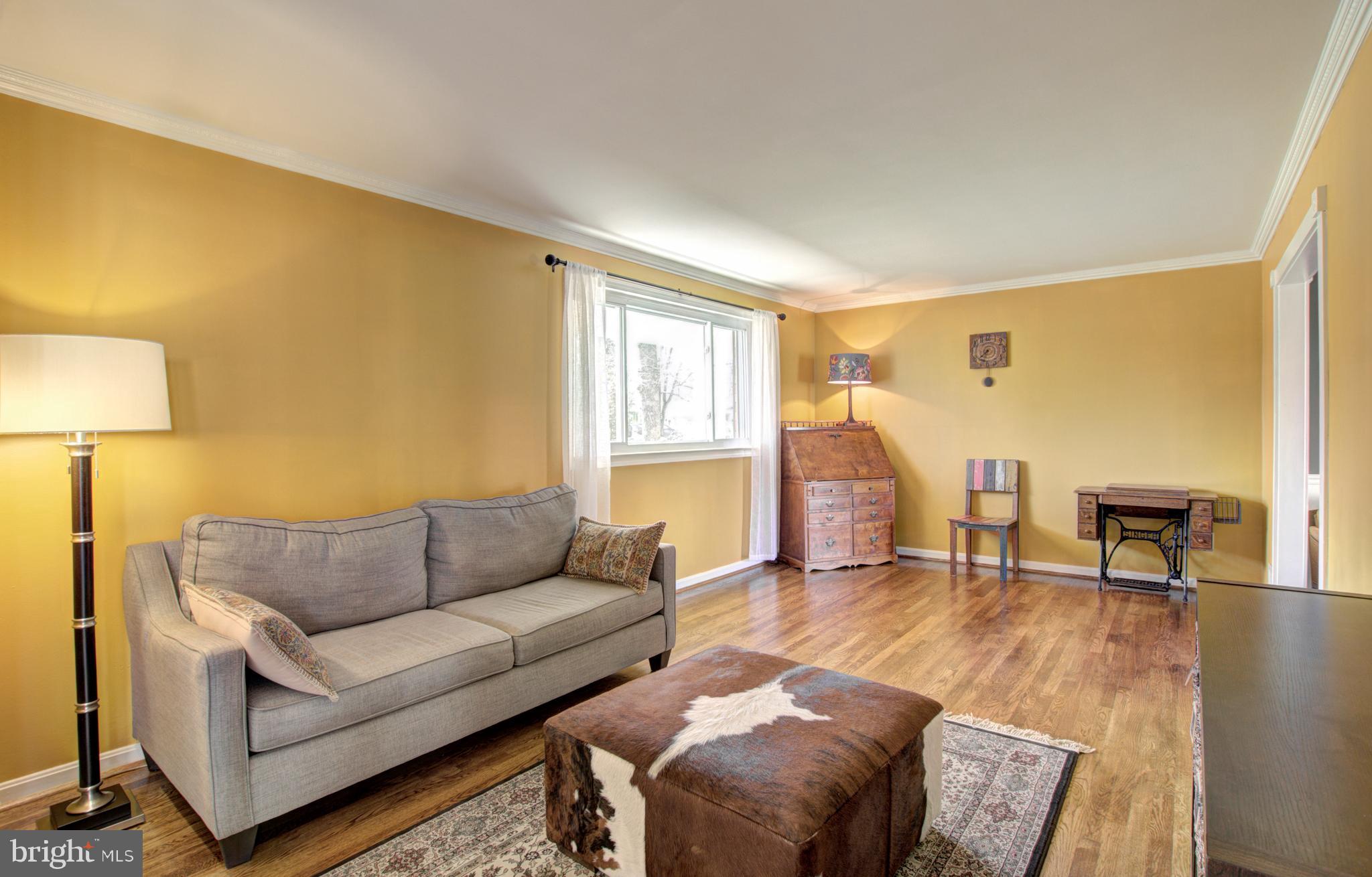 8900 Cromwell Drive Springfield, VA 22151 - Photo 10 of 40