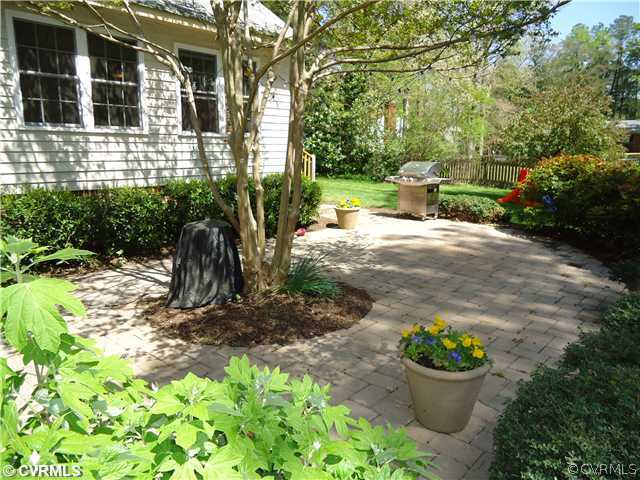 3329 Cooper Road Richmond, VA 23225 - Photo 12 of 12 Exterior Front