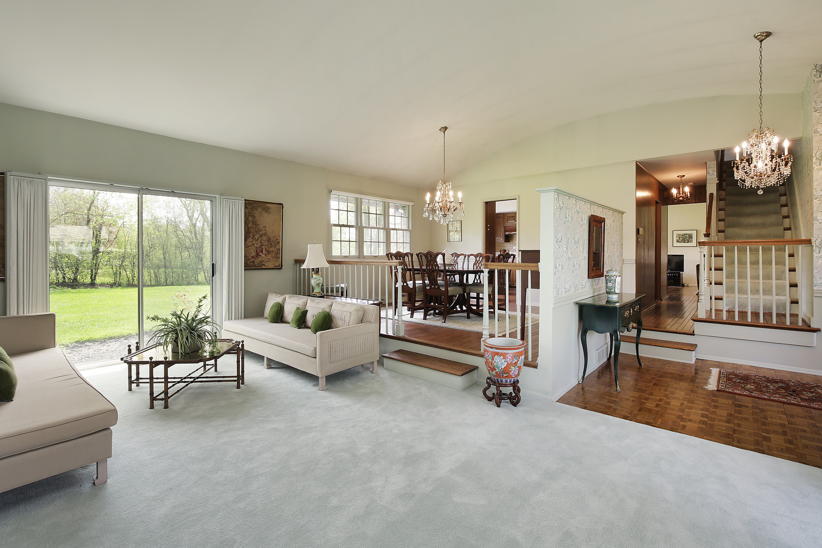 15 Ellendale Road Deerfield, IL 60015 - Photo 3 of 12
