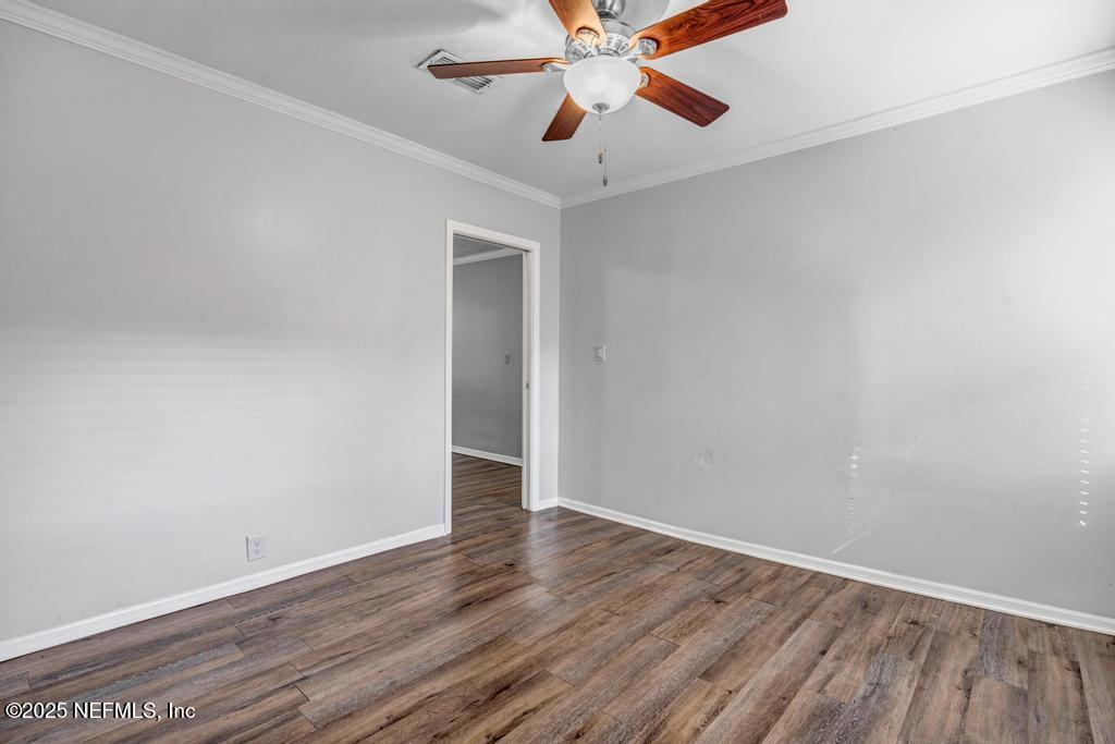 5140 Cruz Road Jacksonville, FL 32207 - Photo 18 of 28 5140 Cruz Rd -11