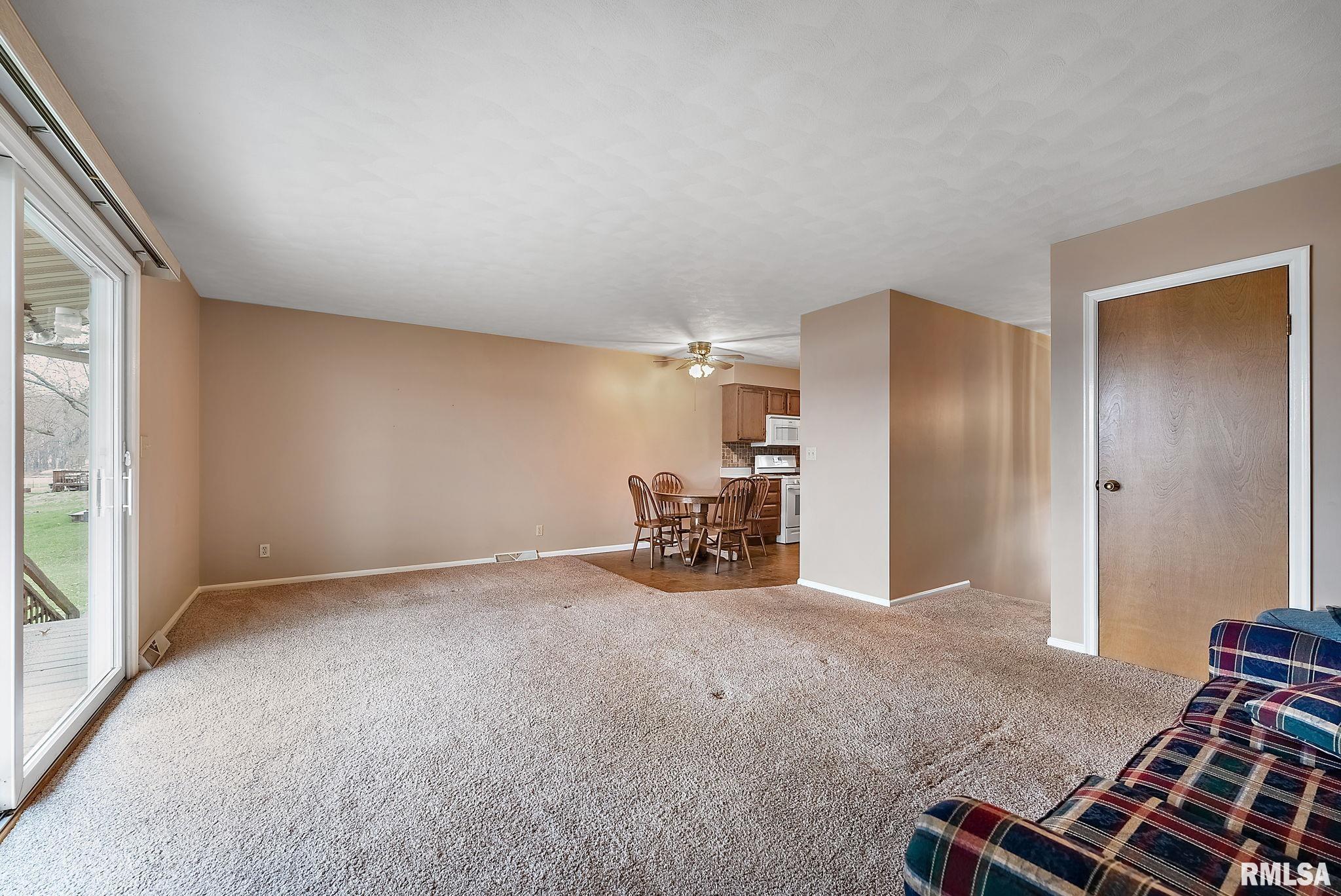 14029 78th Avenue West Taylor Ridge, IL 61284 - Photo 9 of 23 Gallery Image 9