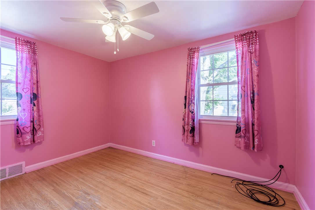 232 Dorsey Road Greece, NY 14616 - Photo 15 of 32