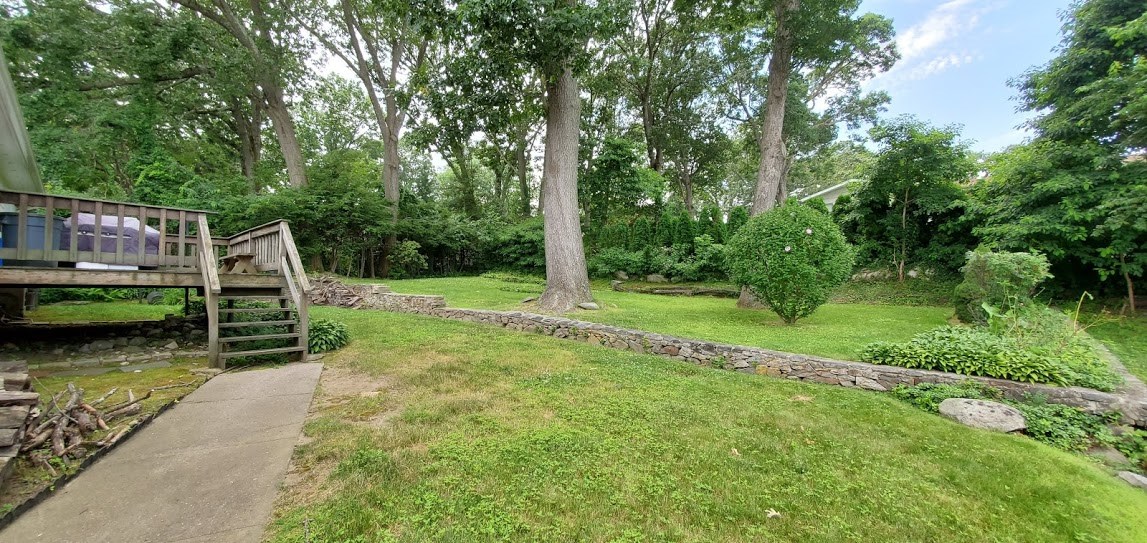 102 Deerfield Road Cranston, RI 02920 - Photo 24 of 25