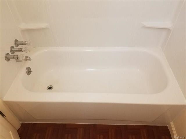 3202 Western Road Flint, MI 48506 - Photo 9 of 9