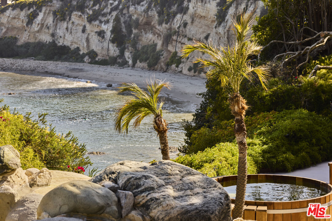 6962 Wildlife Road Malibu, CA 90265 - Photo 17 of 23