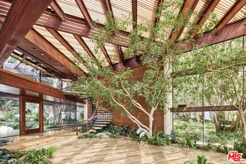 $110,000,000 | 6962 Wildlife Road, Malibu, CA 90265