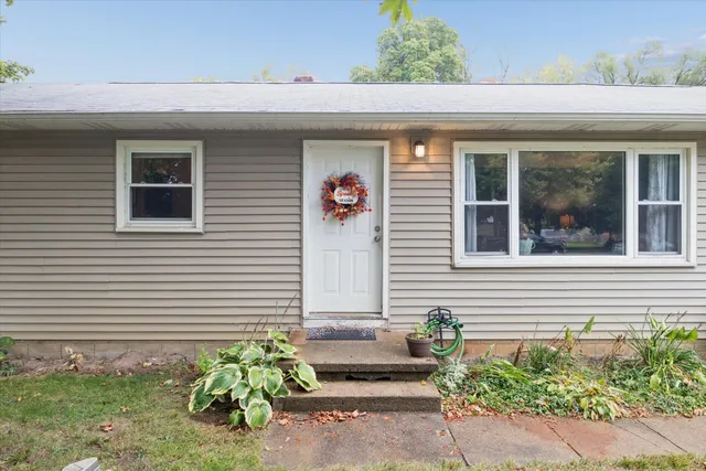 $208,000 | 13017 Brockway Drive, Vicksburg, MI 49097