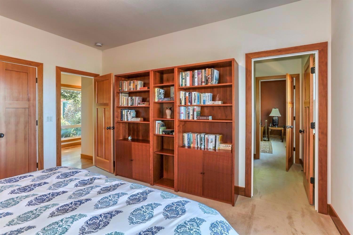 4872 Pioneer Road Medford, OR 97501 - Photo 25 of 35 Additional Photo