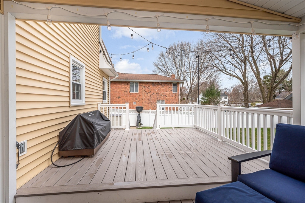 29 Riverside Drive Reading, MA 01867 - Photo 38 of 42 Gallery Image 38