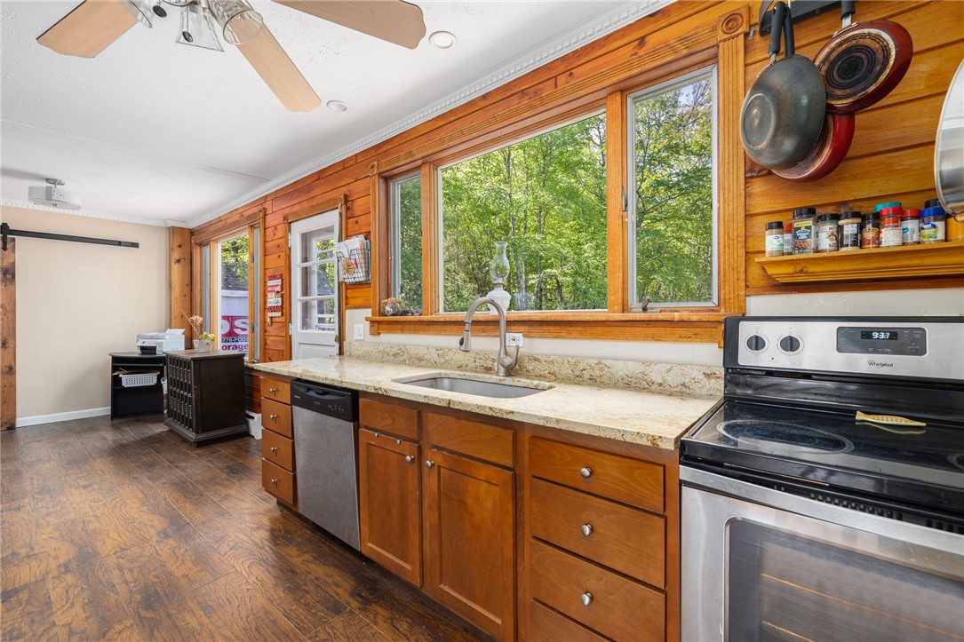 548 Klondike Road Charlestown, RI 02813 - Photo 12 of 45