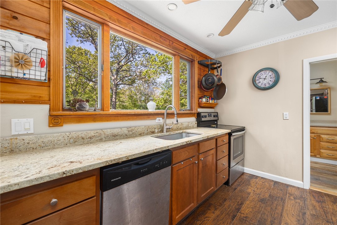 548 Klondike Road Charlestown, RI 02813 - Photo 13 of 45