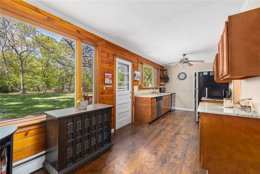 548 Klondike Road Charlestown, RI 02813 - Photo 9 of 45