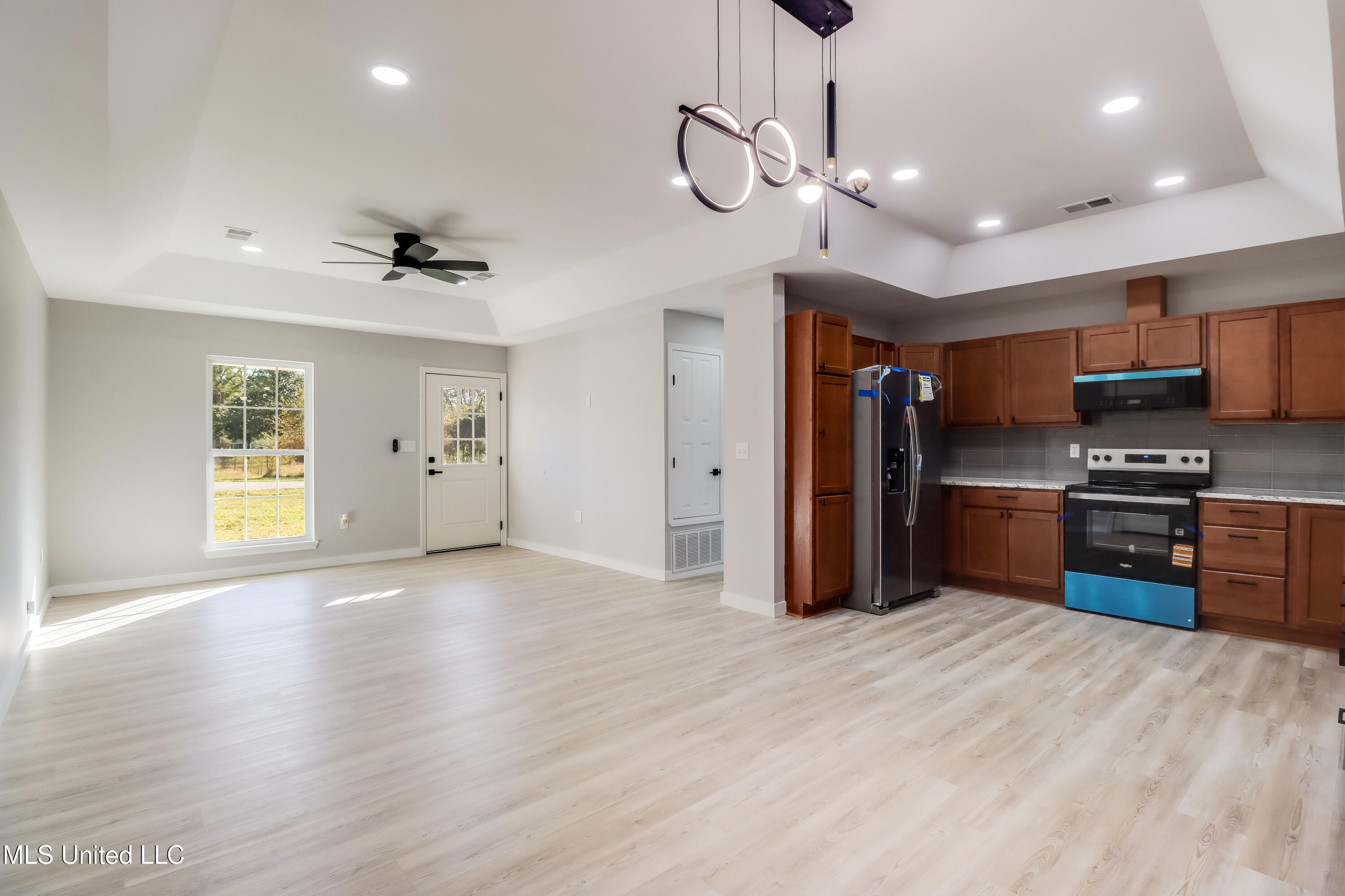 5709 Meadowview Drive Moss Point, MS 39562 - Photo 7 of 19 Photo Dec 10 2025, 3 35 49 PM (2)