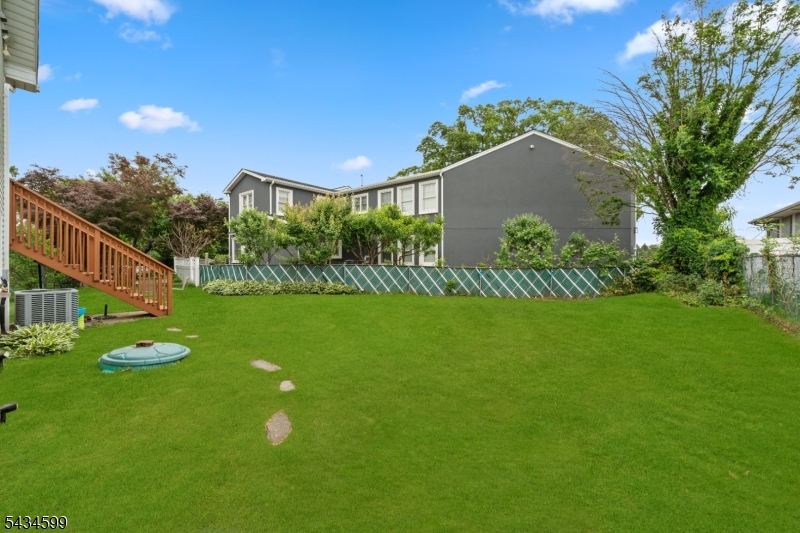 191 Pershing Road Clifton, NJ 07013 - Photo 20 of 25