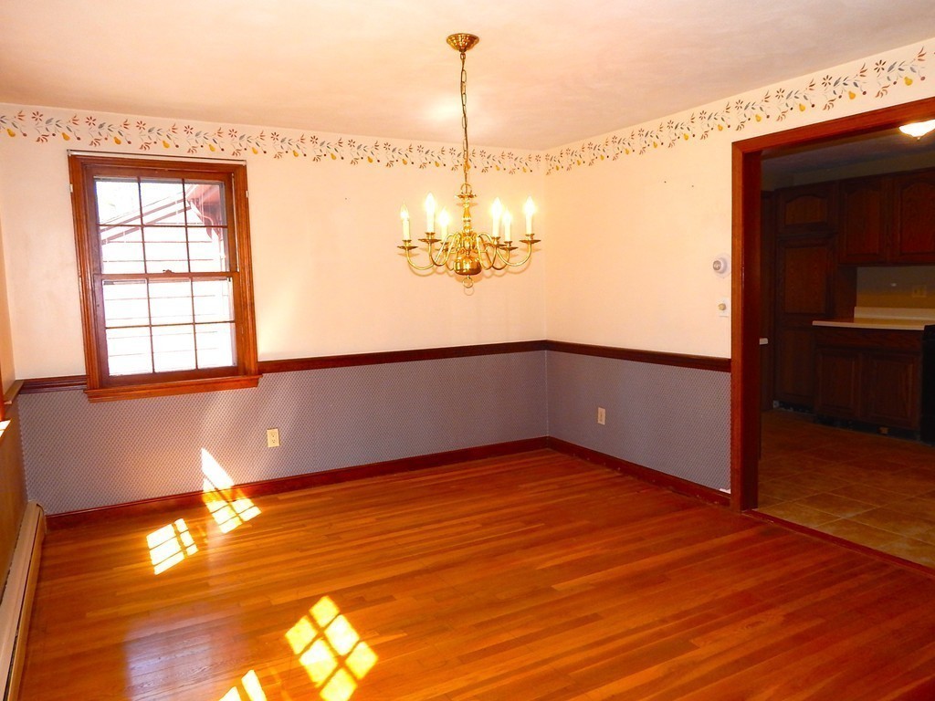 8 Brian Road Franklin, MA 02038 - Photo 7 of 23 Gallery Image 7