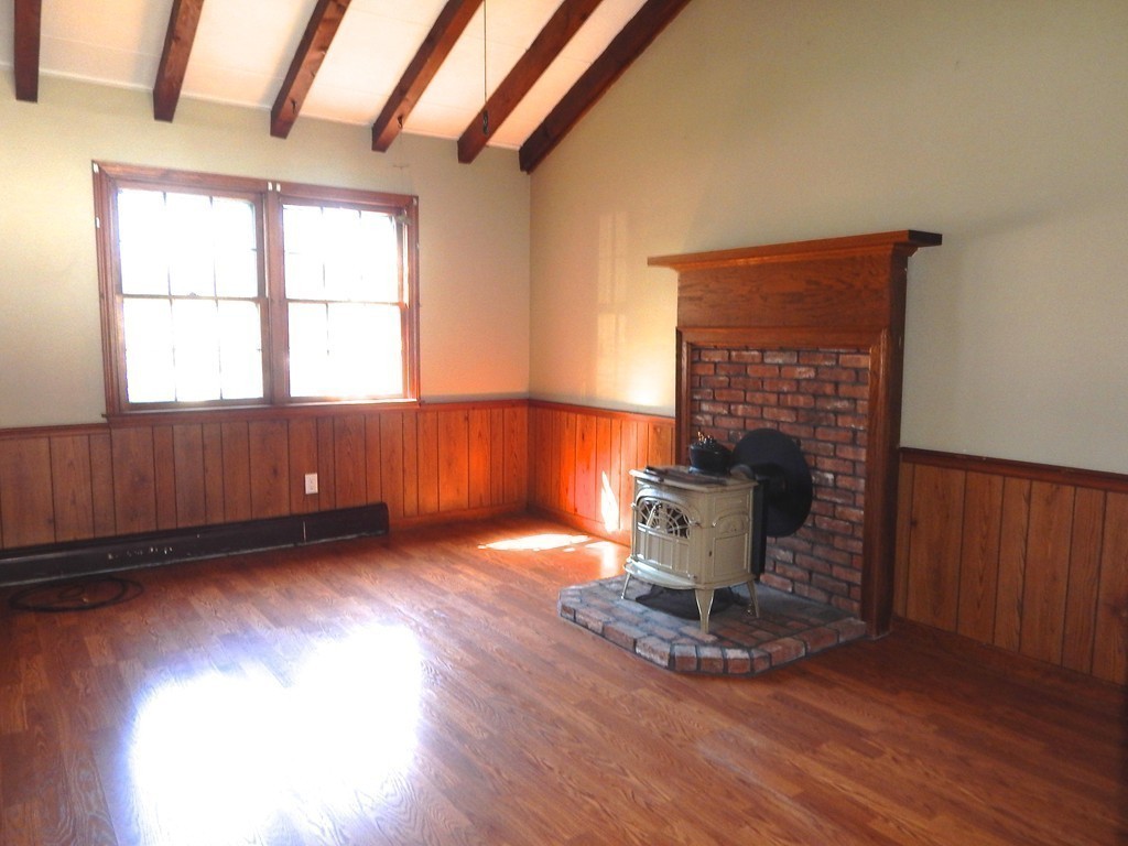 8 Brian Road Franklin, MA 02038 - Photo 8 of 23 Gallery Image 8
