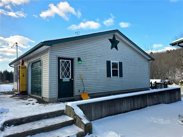 $260,000 | 531 Mallory Road, Chemung, NY 14825