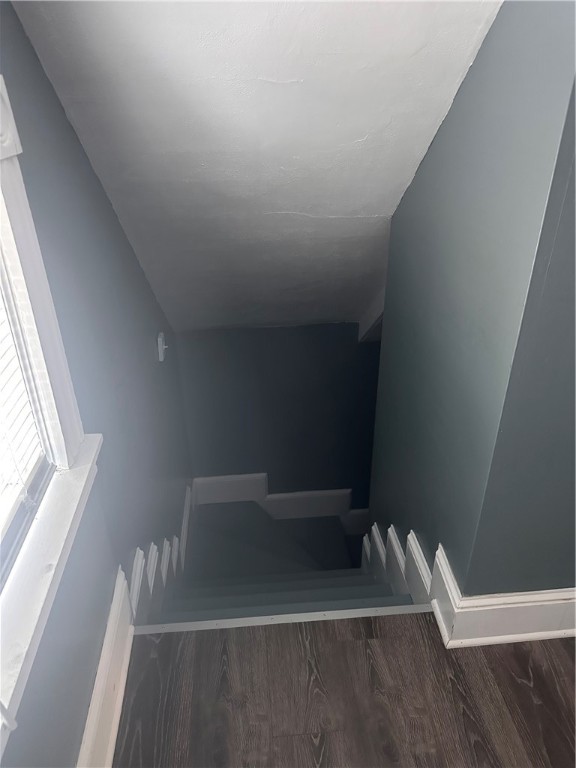 148 Orchard Street Cranston, RI 02910 - Photo 14 of 17