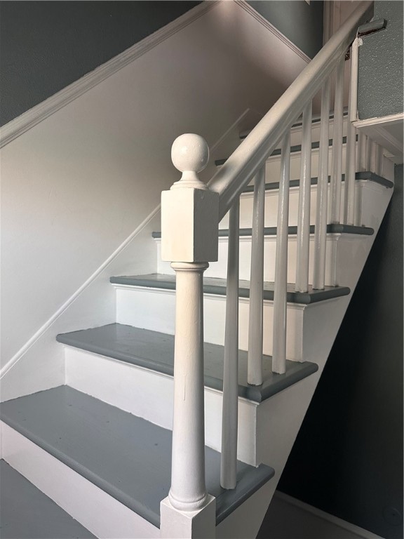 148 Orchard Street Cranston, RI 02910 - Photo 2 of 17