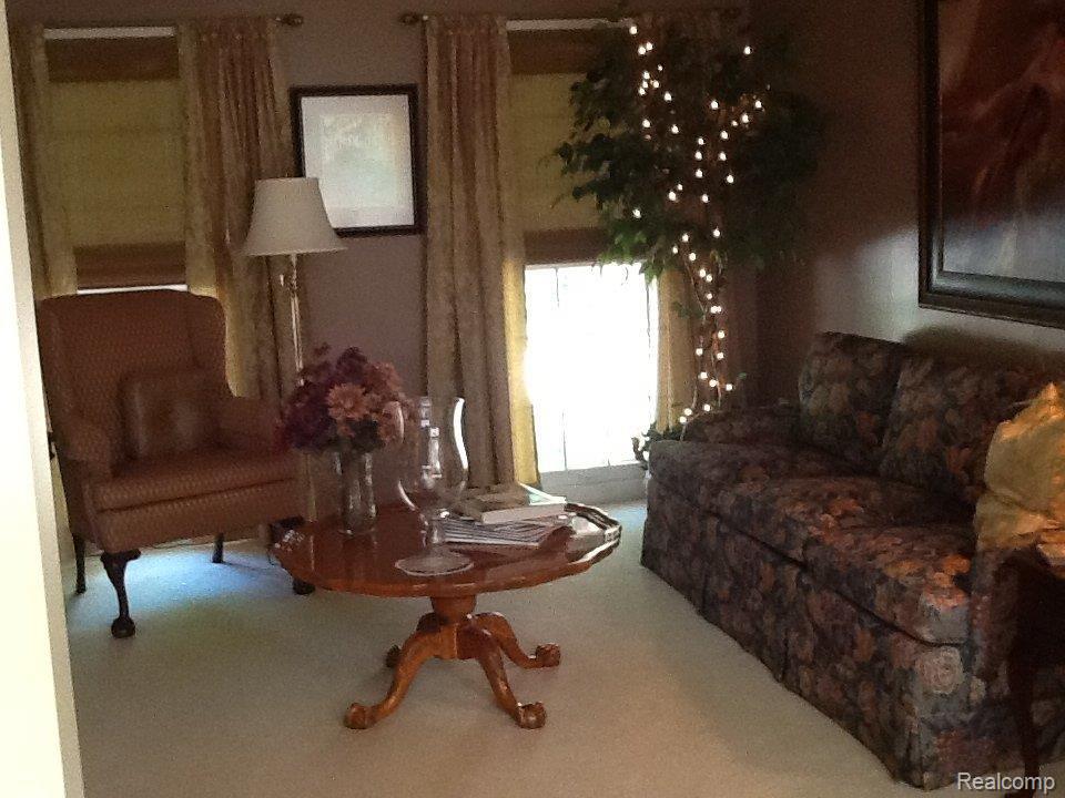 1109 Hathaway Rising Rochester, MI 48306 - Photo 13 of 24 IMG_0455.JPG