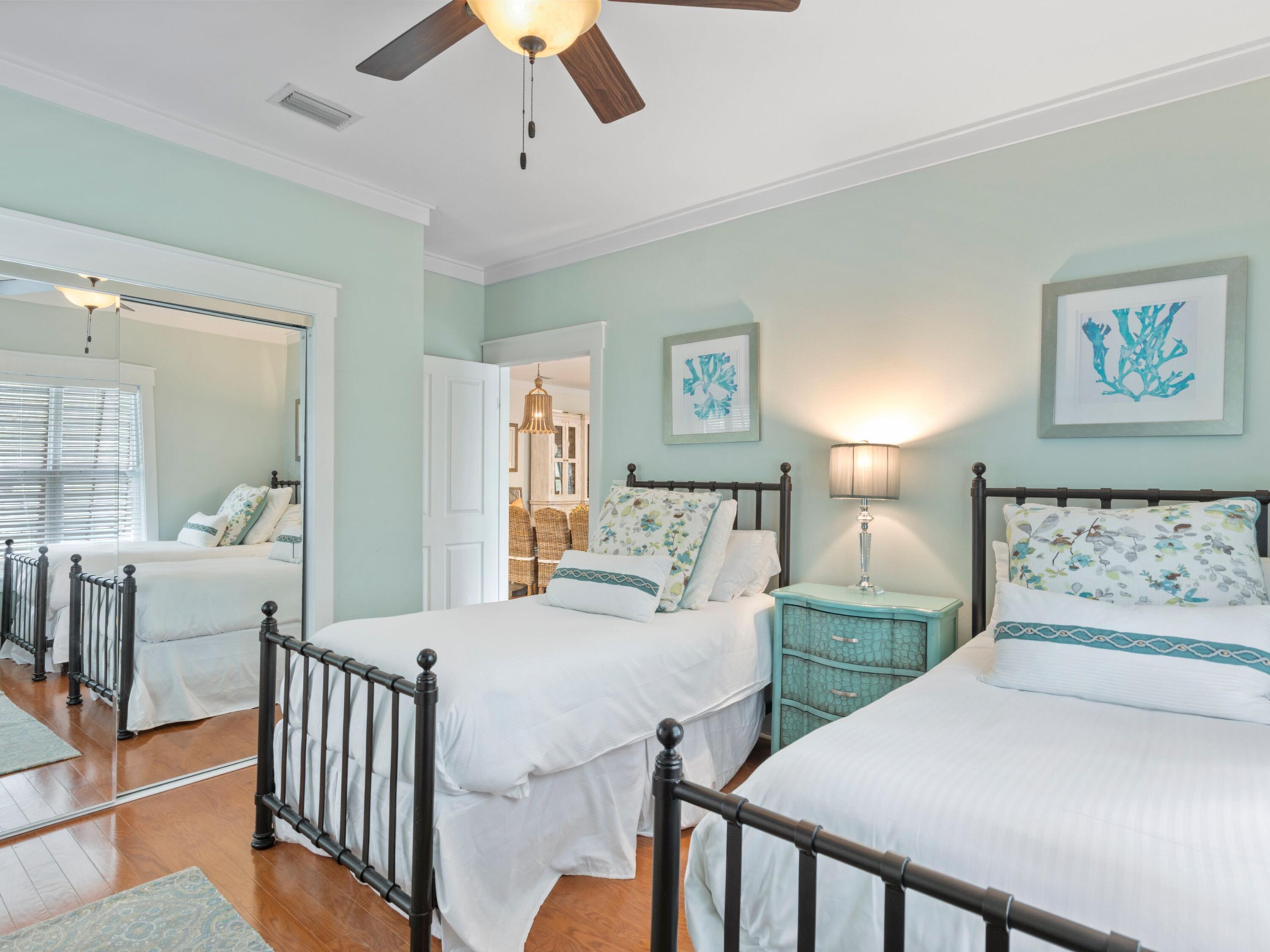 499 Lakeview Drive Santa Rosa Beach, FL 32459 - Photo 20 of 52 a bedroom with a bed and a table