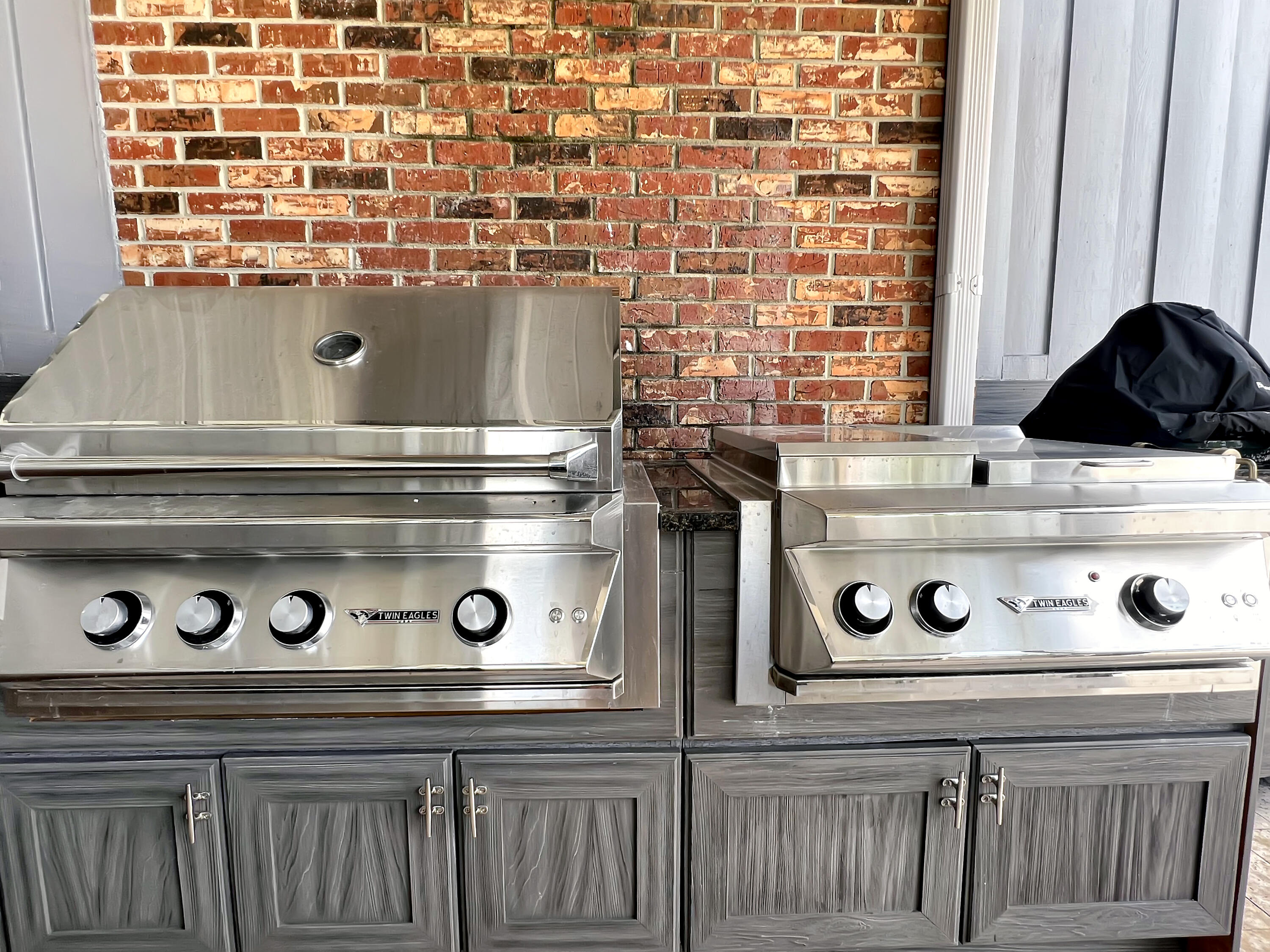 457 Santee Drive Santee, SC 29142 - Photo 39 of 45 457entertainment1