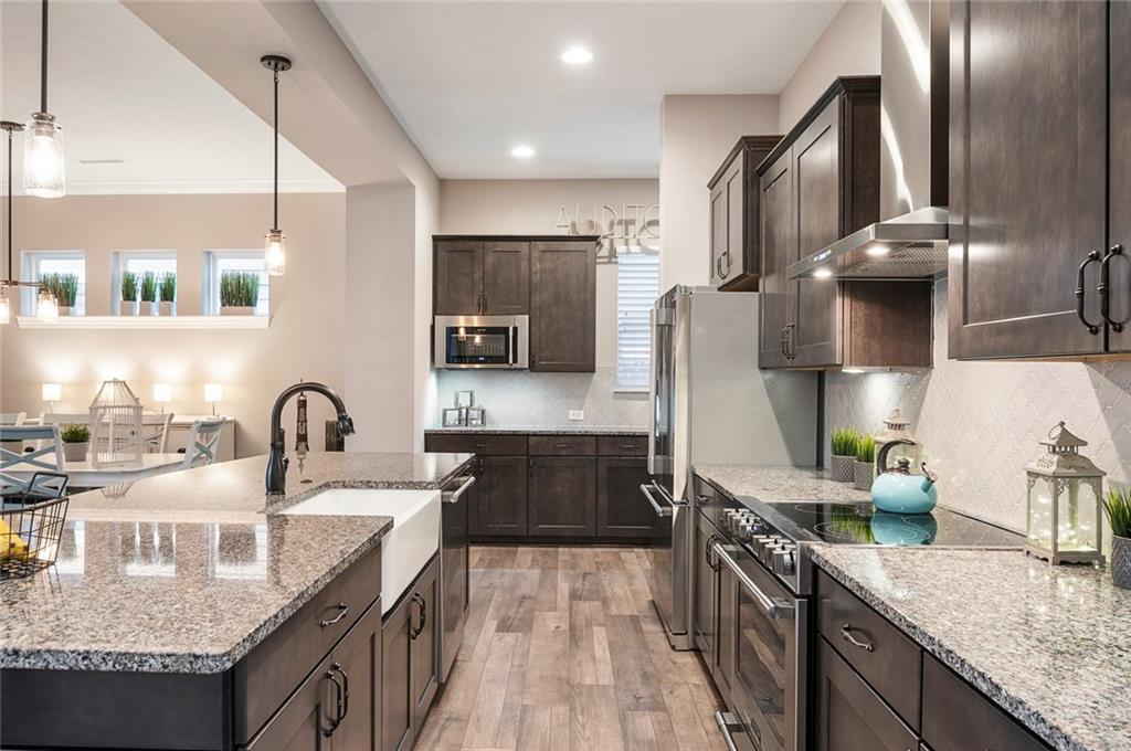 5749 Birtz Road Indianapolis, IN 46216 - Photo 9 of 24 Gallery Image 9