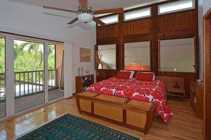 4121 Northwest 5th Avenue Boca Raton, FL 33431 - Photo 11 of 23 masterbedroom_700