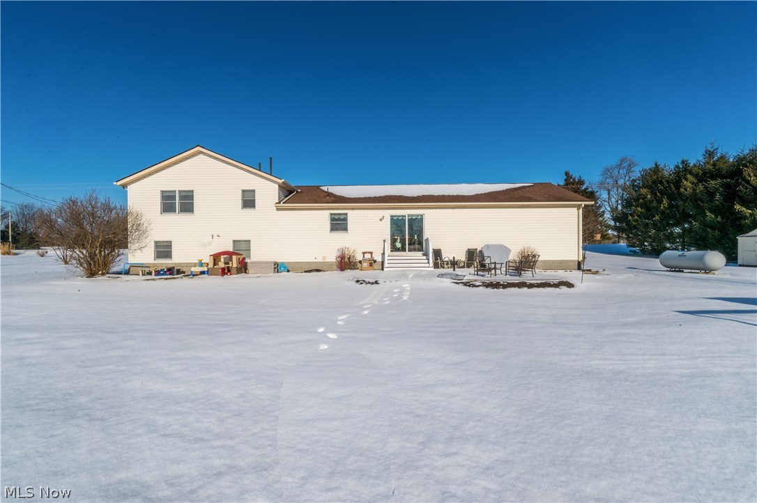 12712 Darrow Road Vermilion, OH 44089 - Photo 29 of 34