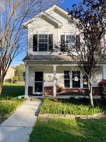 $265,000 | 406 Chinquapin Drive, Summerville, SC 29485