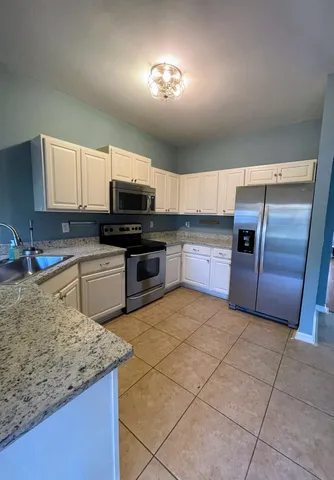 $265,000 | 406 Chinquapin Drive, Summerville, SC 29485