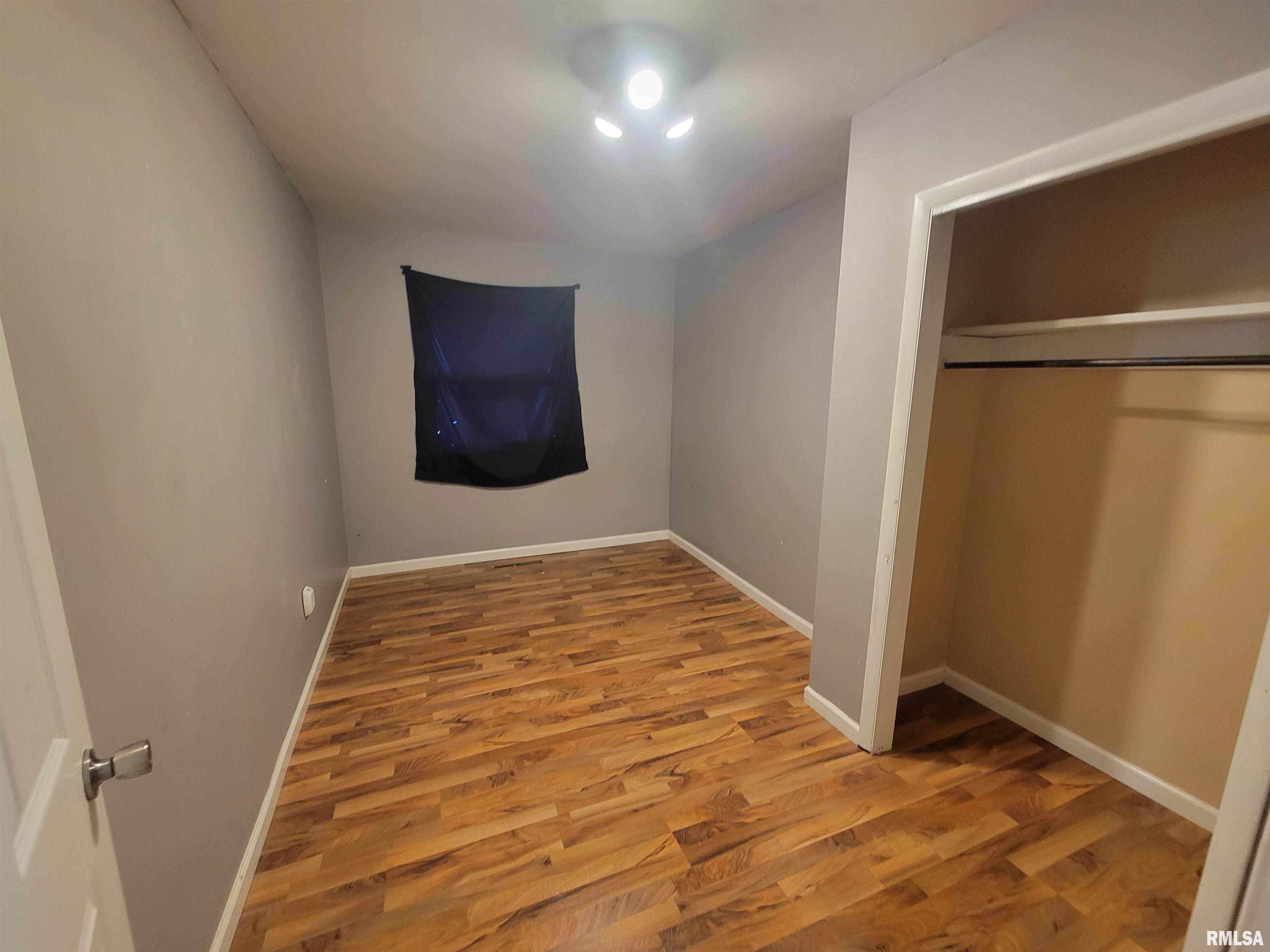 705 South 11th Street Herrin, IL 62948 - Photo 9 of 12