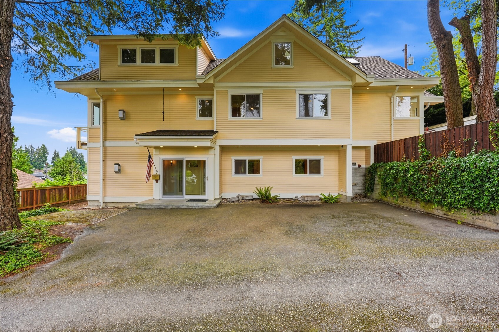 3821 Shelby Road Lynnwood, WA 98087 - Photo 3 of 40