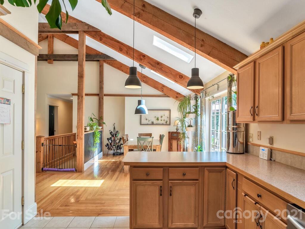 882 Mills Gap Road Fletcher, NC 28732 - Photo 11 of 31 Gallery Image 11