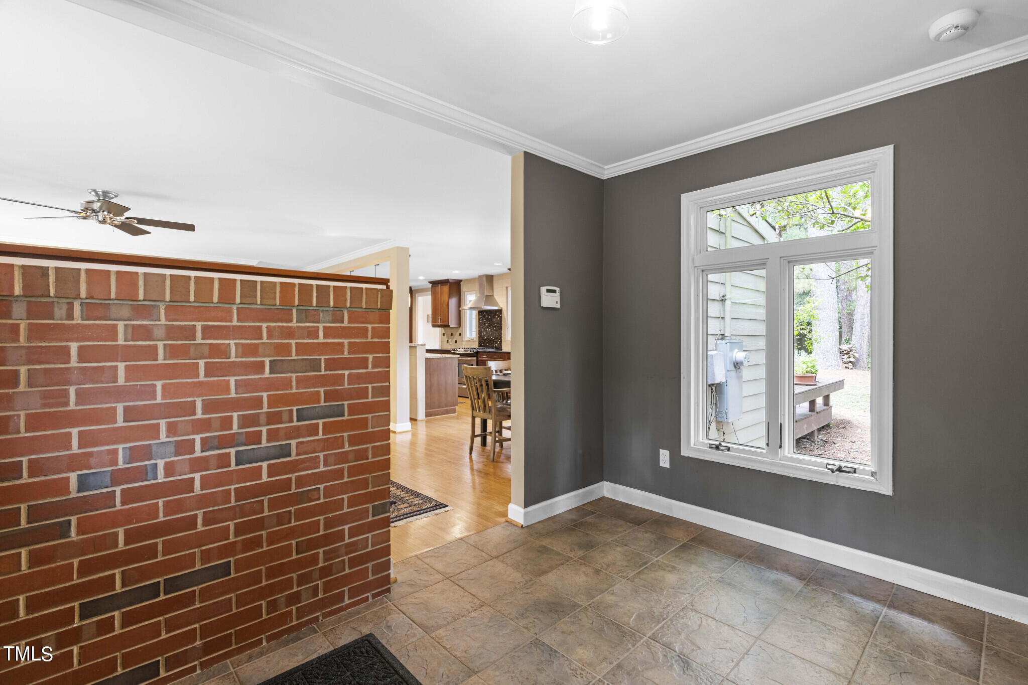 1005 Dogwood Lane Raleigh, NC 27607 - Photo 7 of 41 7) 43757-6691368294eb3