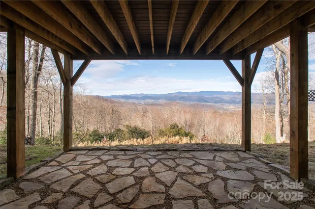 $1,500,000 | 69 Pepperbush Road, Brevard, NC 28712