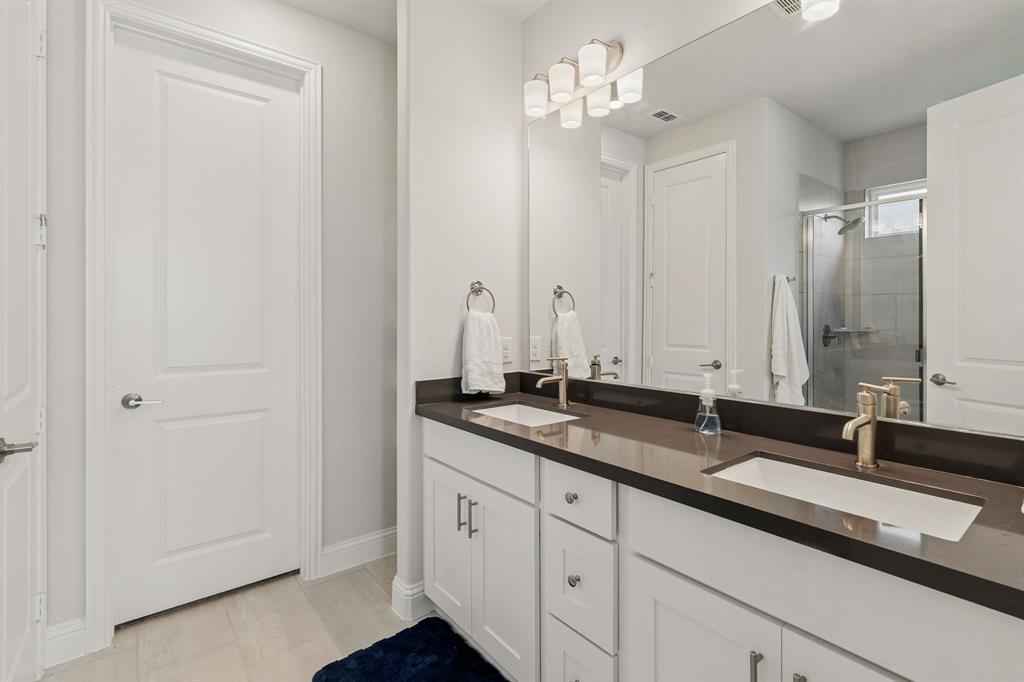 407 Holly Road Little Elm, TX 75068 - Photo 15 of 25