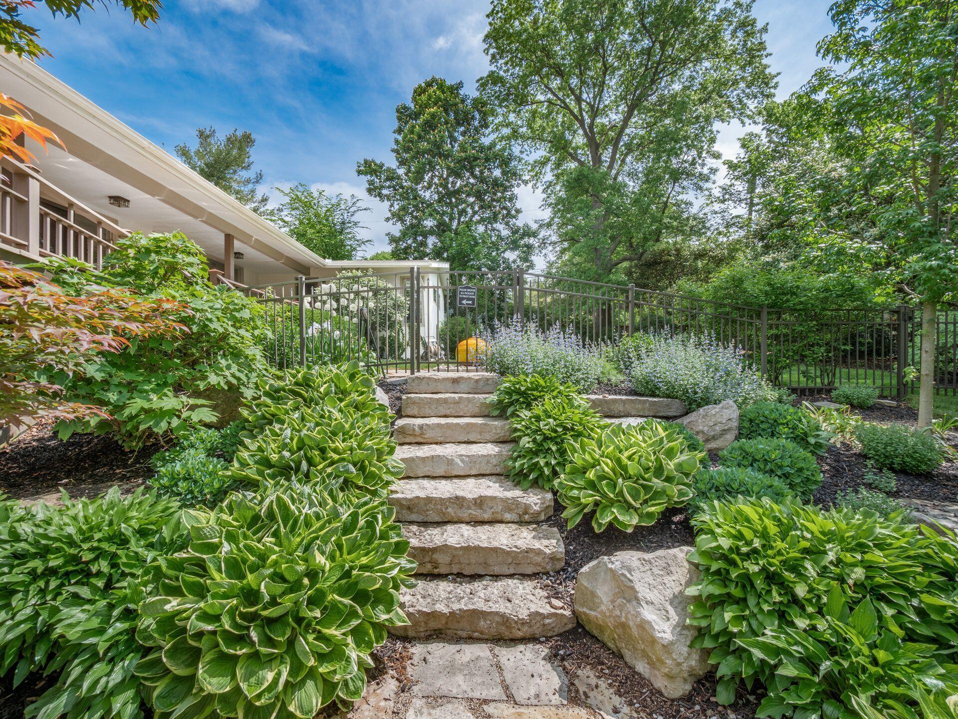 2820 Margate Road Columbus, OH 43221 - Photo 45 of 46 091_er Arlington OH 43221 USA