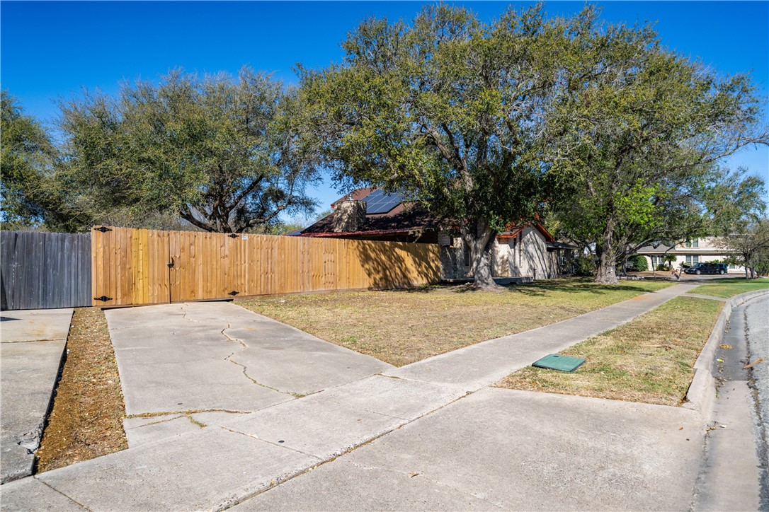 2217 Post Oak Drive Portland, TX 78374 - Photo 32 of 39 a view of outdoor space garage and basketball court