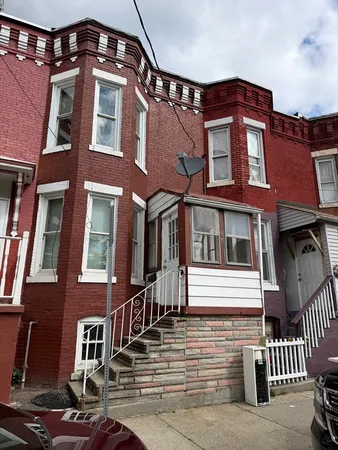 $120,000 | 97 Newton Street, Holyoke, MA 01040