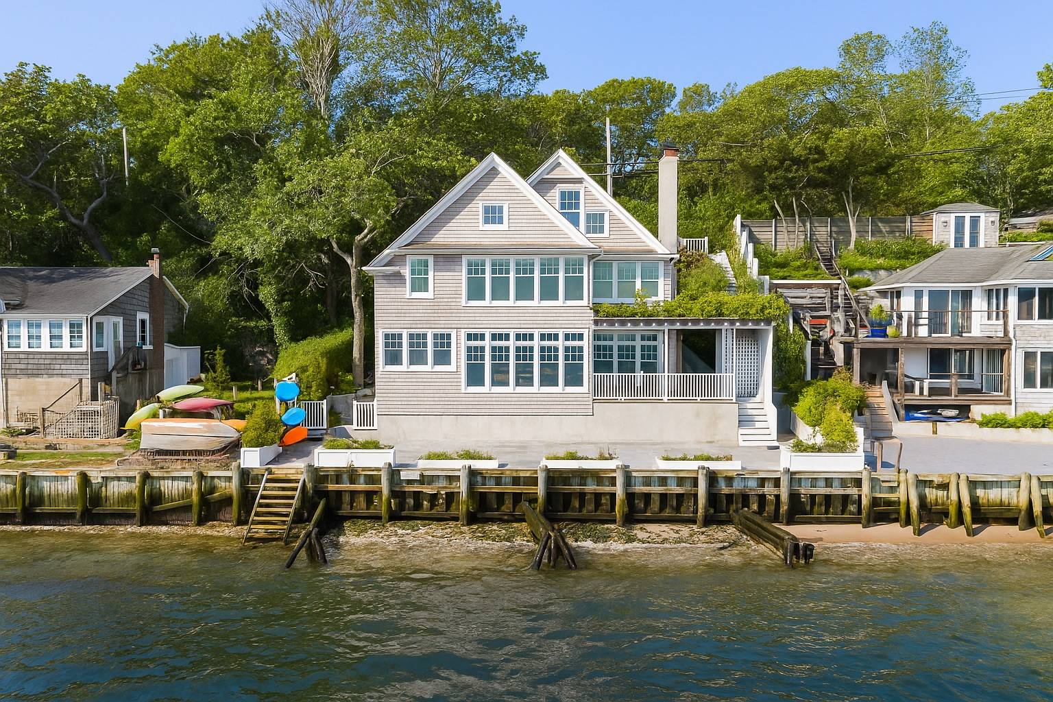 3645 Noyack Road Sag Harbor, NY 11963 - Photo 1 of 23
