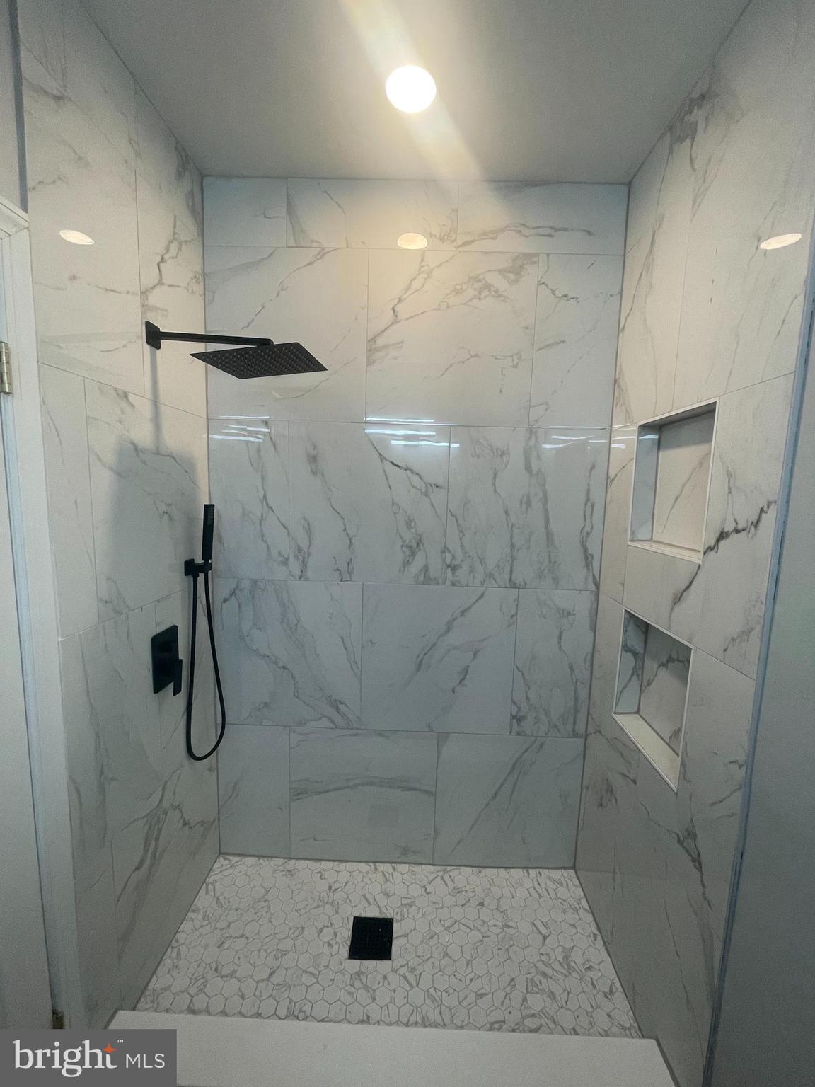 602 Moonglow Road, Unit 201 Odenton, MD 21113 - Photo 8 of 8 a bathroom with a shower