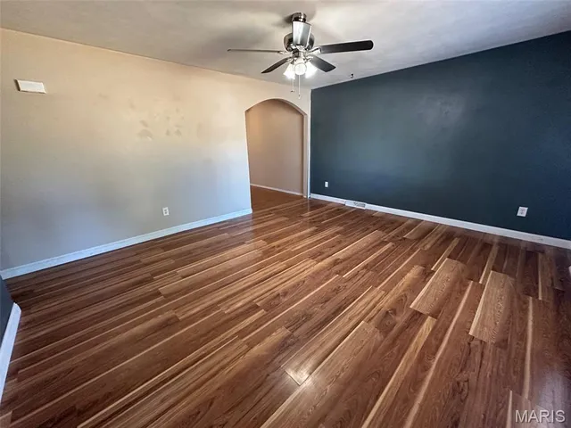 $239,900 | 111 East Poos Drive, New Baden, IL 62265