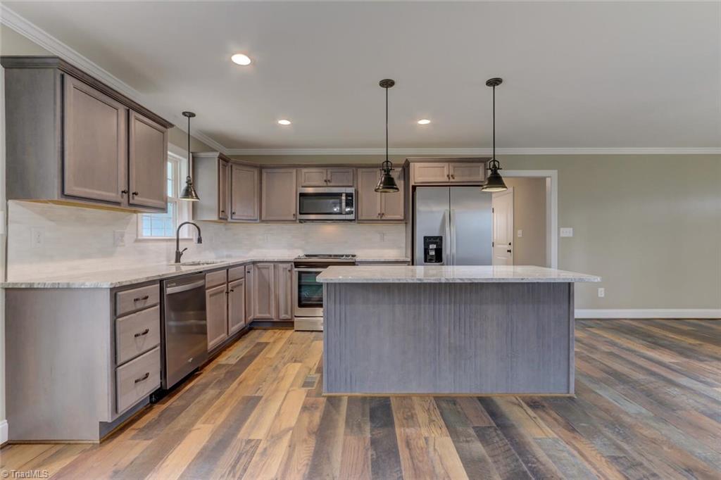 558 Anderson Road Eden, NC 27288 - Photo 12 of 31 Gallery Image 12