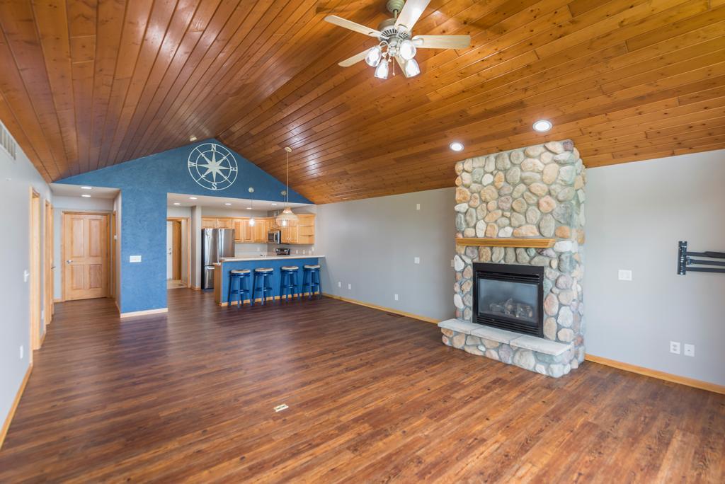 10442 Gull Point Road East Gull Lake, MN 56401 - Photo 13 of 38