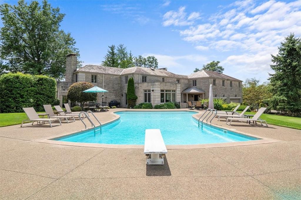 825 Fox Chapel Road Pittsburgh, PA 15238 - Photo 22 of 24 Gallery Image 22