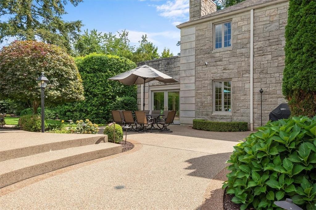 825 Fox Chapel Road Pittsburgh, PA 15238 - Photo 23 of 24 Gallery Image 23